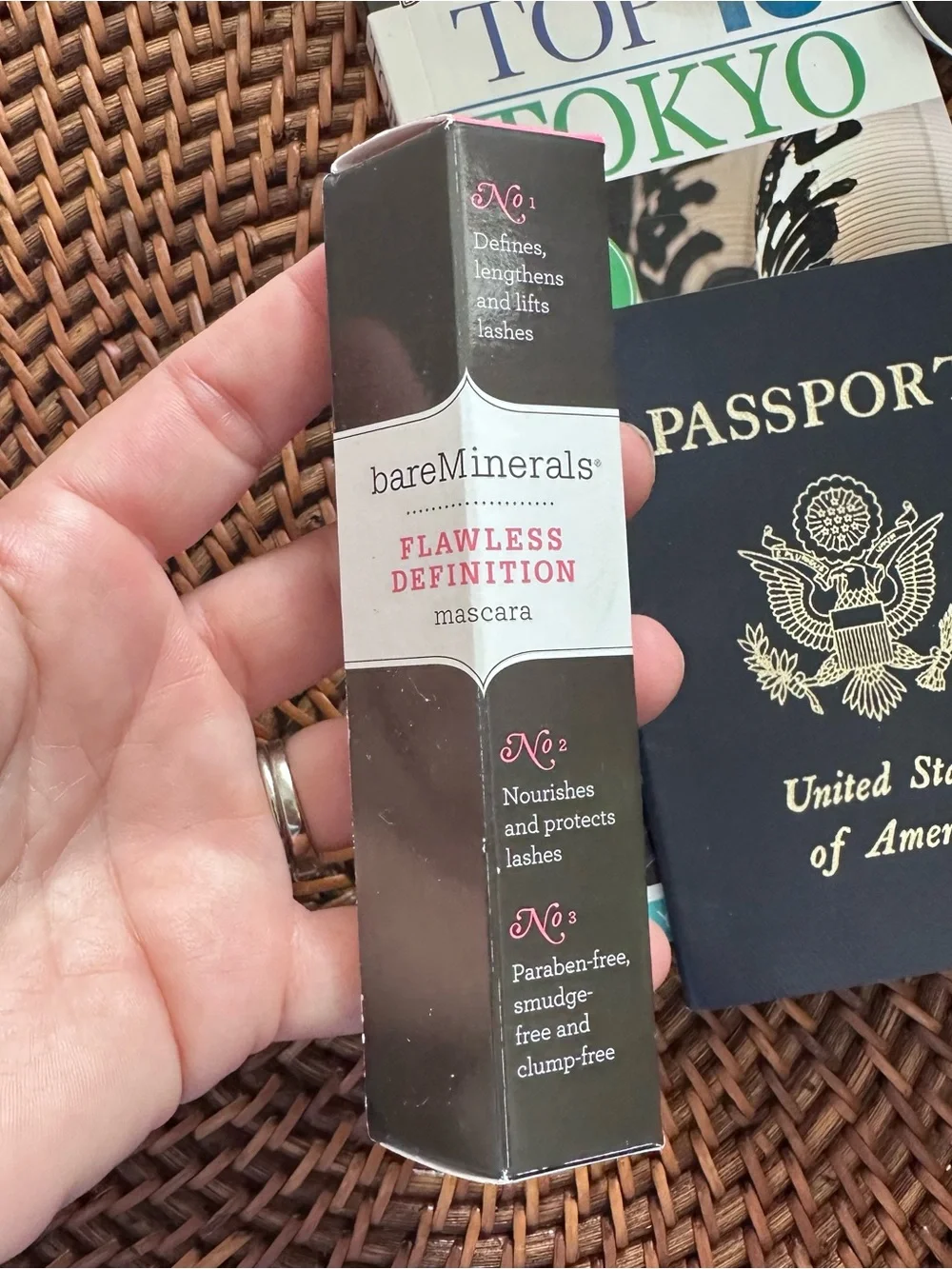 bareMinerals Flawless Definition Mascara – Black New in Box